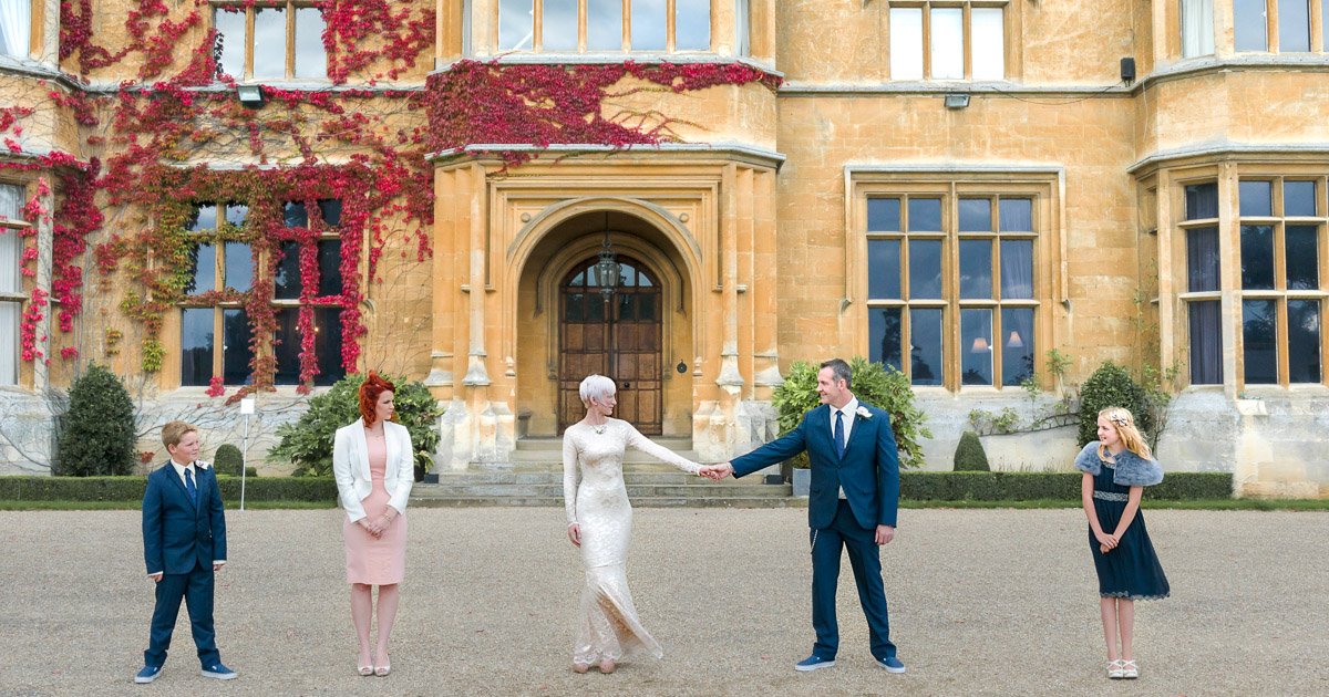 countryside wedding family portrait by Wilson and Lewis Photography