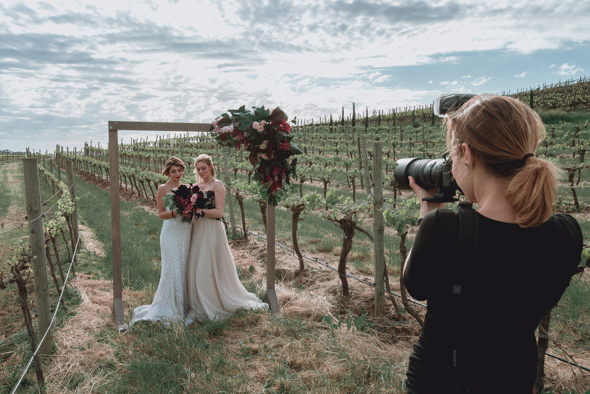wedding photographer mclaren vale