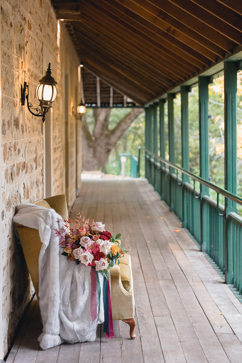 vintage sofa in adelaide hills autumn wedding
