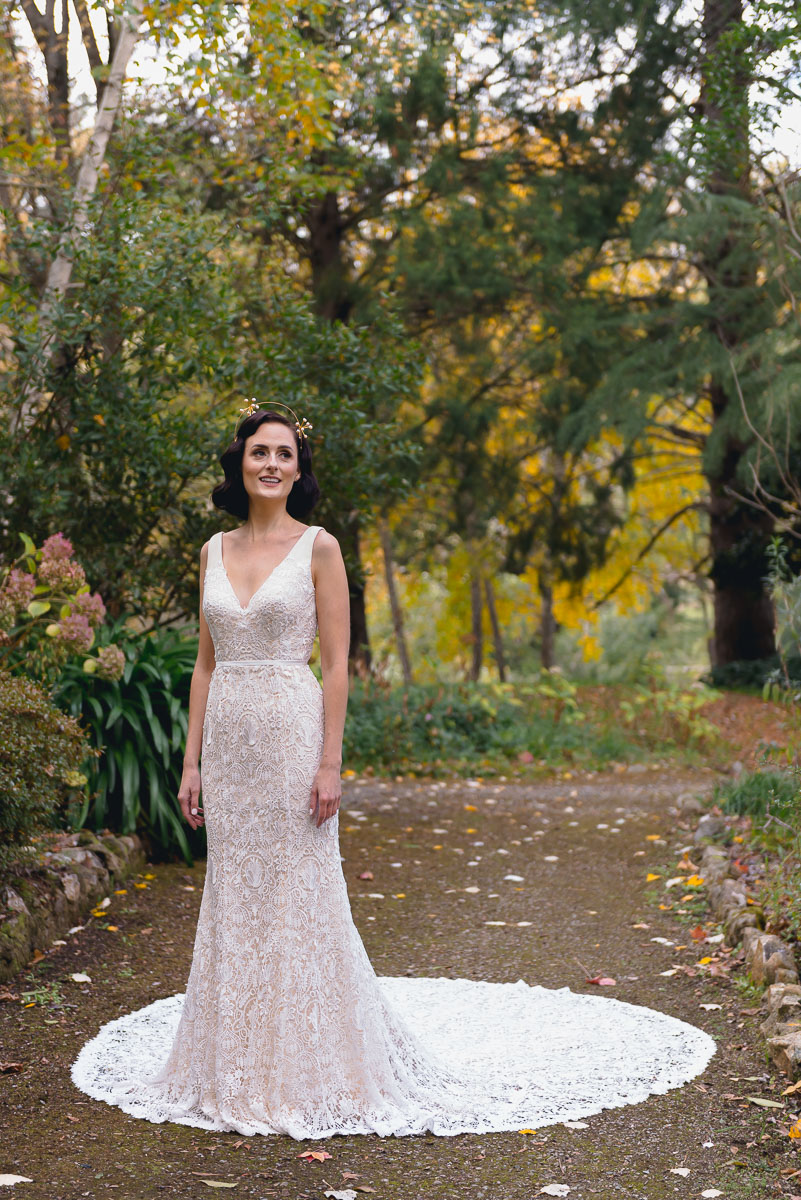 autumn wedding bride style