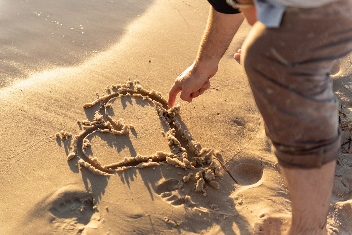 love heart at grange beach engagement photography