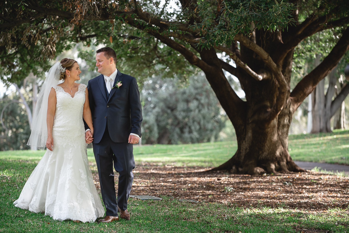 Wedding Photos of Bec & Steve by Adelaide Wedding Photographers Wilson and Lewis Photography