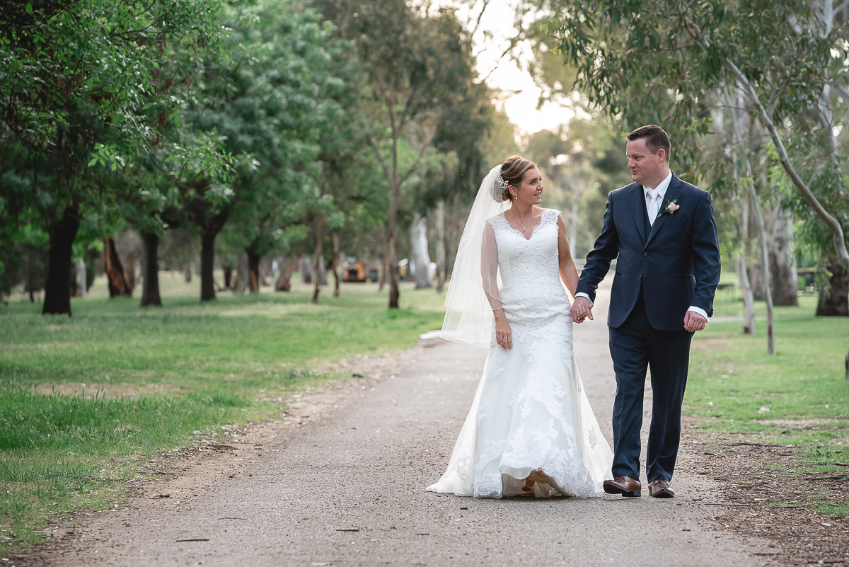 Wedding Photos of Bec & Steve by Adelaide Wedding Photographers Wilson and Lewis Photography