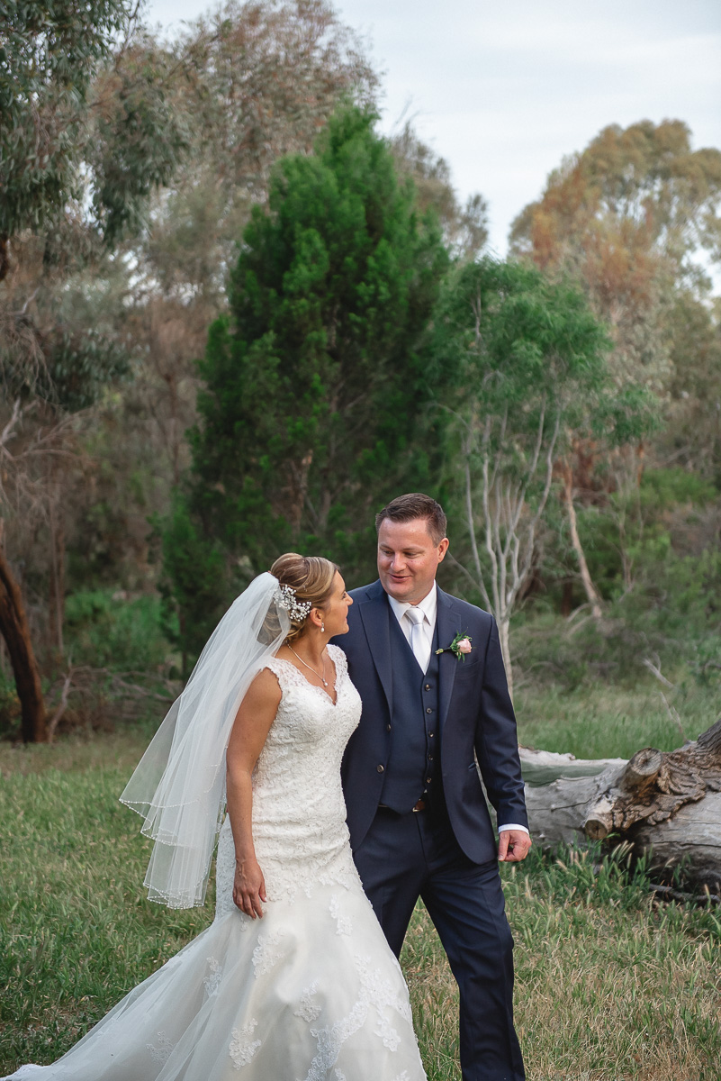 Wedding Photos of Bec & Steve by Adelaide Wedding Photographers Wilson and Lewis Photography