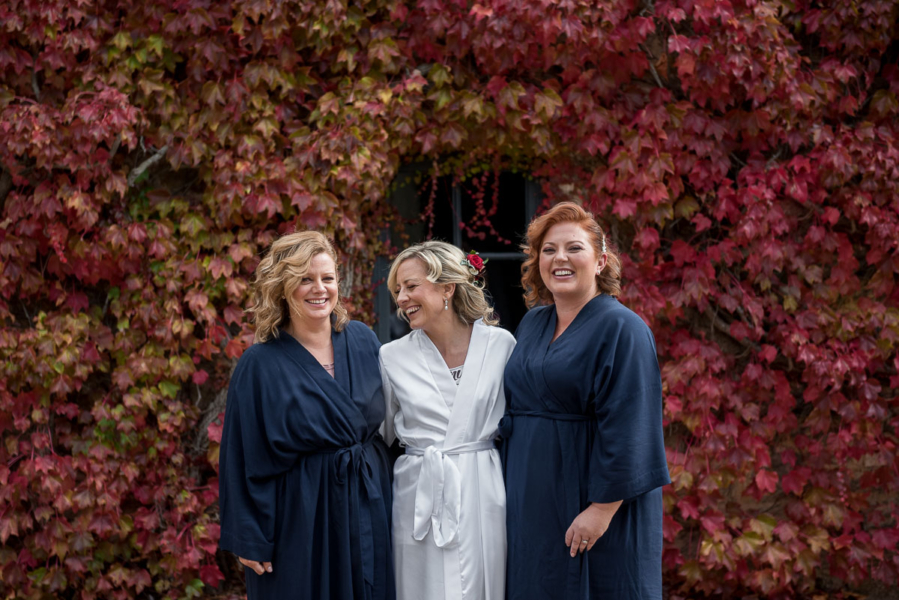 bridal party in adelaide hills