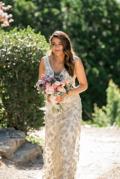 bride arriving at Adelaide elopement